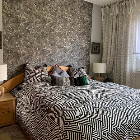 Zur Heide Apartment